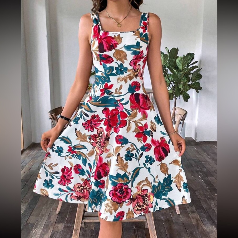 Plus size floral print midi dress
